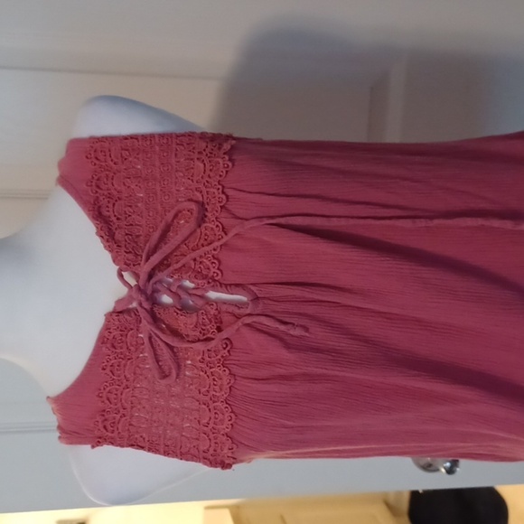 -- No Boundaries Pink Top - Picture 4 of 9